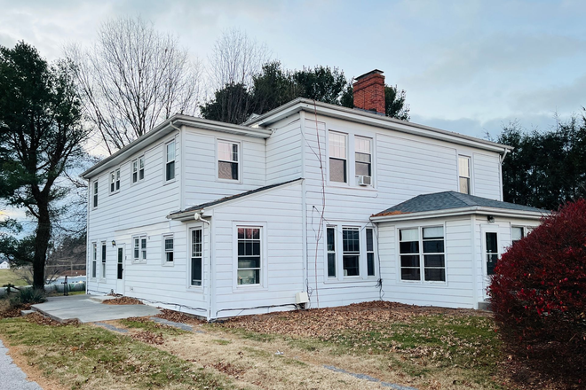 Photo - 3BR/2.0BA Apartments