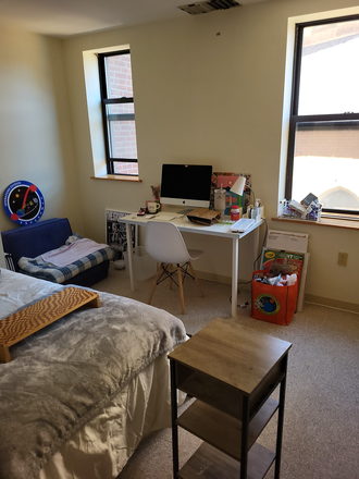 Bedroom - SPRING&SUMMER SUBLET avail 12/22/25-8/29/26 sublet to female