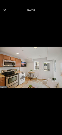 Kitchen - Townhome for rent walking distance from Howard University