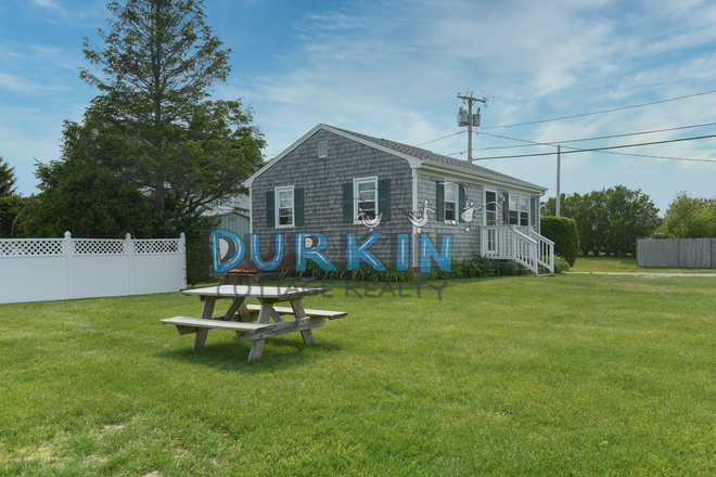 Exterior - Clean 2 Bed Cottage House