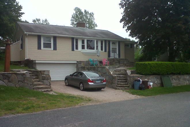 Front of home - 7 Betty Hill Road Narragansett, RI House