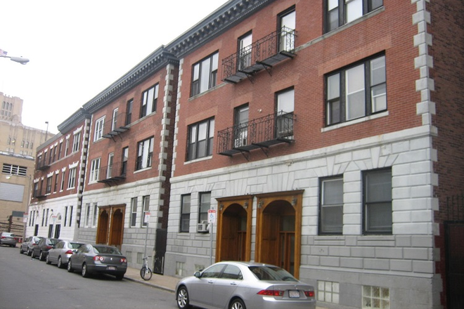 Building View - Available 9/1/25 - Spacious 2bd in the Heart of Fenway - H/HW Inc, Laundry in Building Apartments