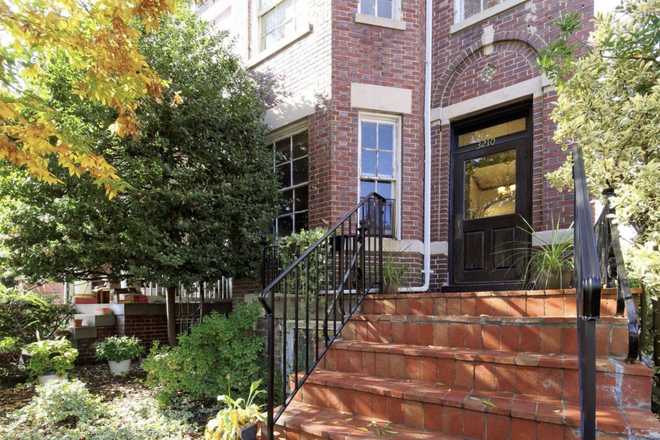 Front Stoop - Beautiful 2 level 1 bedroom unit in the heart of Mount Pleasant! Apartments