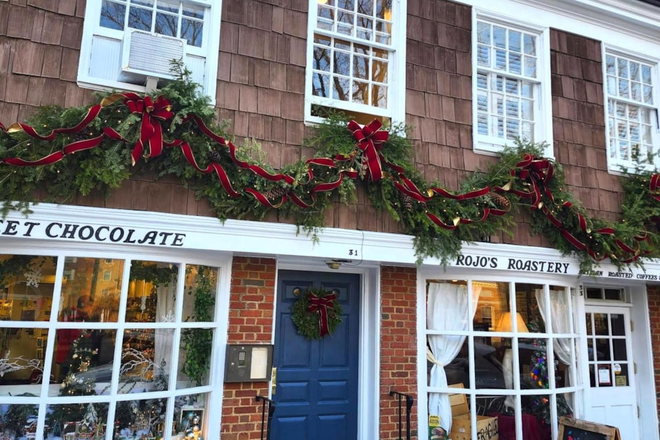 Front entrance - Furnished 1BR apt-Palmer Square West-Princeton