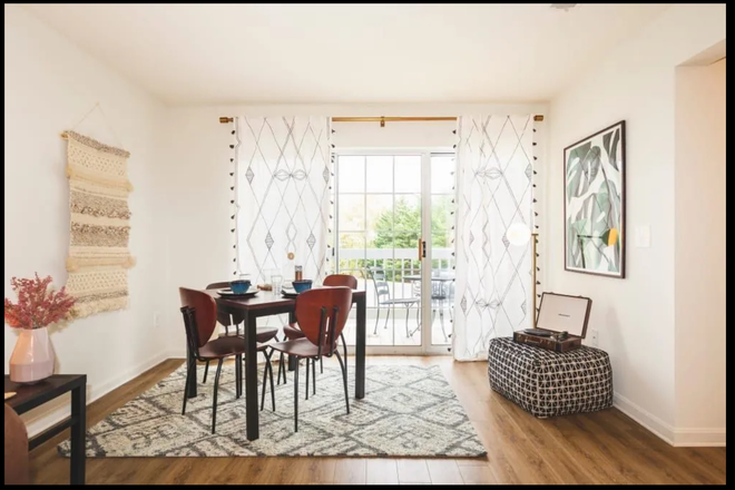 Dining room from Sunchase website - Sunchase Apartments