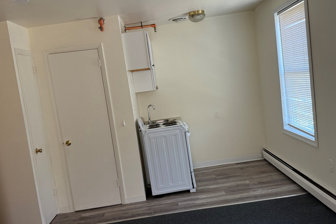 kitchen - Studio apt-Spring St-Princeton