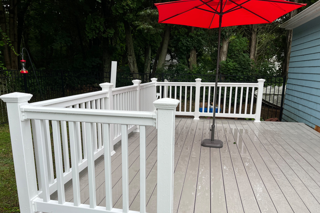 Deck - 20 Onondega Rd, internet incl, Narragansett, RI 02882 House