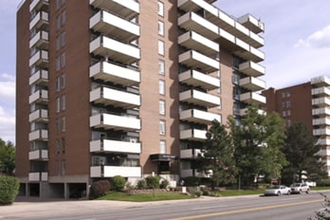 Seeking Roommate for 2nd Bedroom - 2550 S University Blvd