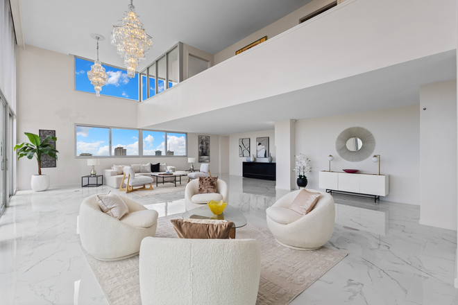 Living Room - Furnished Executive Penthouse Near UH Manoa & Waikiki