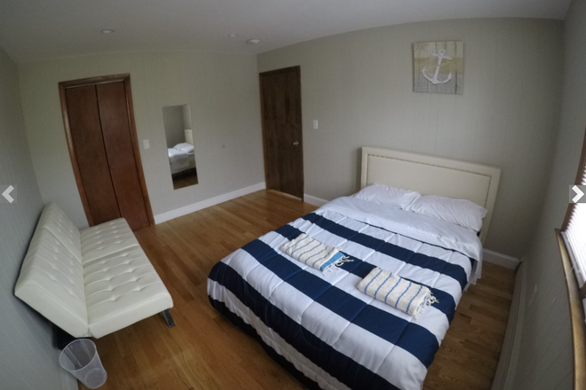 Bedroom - Awesome 3 bedroom 2 Bathroom Right Next to MIT Campus Apartments