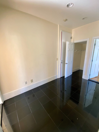 . - Renovated 3-bed at 20 Hemenway. No broker fee. Contact Will McGowan 617.512.5822 Apartments