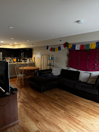 living area and kitchen - Boulder Creek Apartments