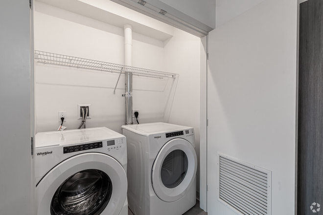 Laundry and Dryer - Fieldstone Artisan Apartments