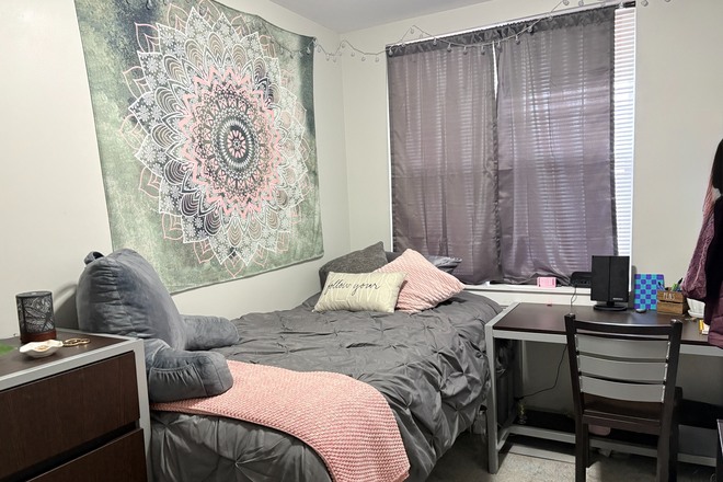 Bedroom - Spinner Place