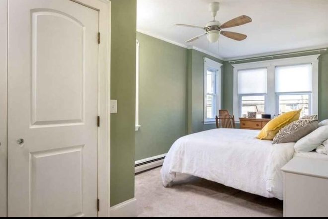 Bedroom 2 - Spectacular View!! Beautiful individual  4 Private Bedrooms home!