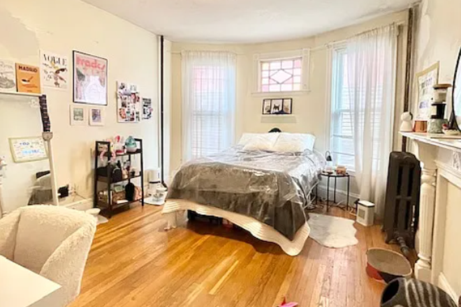 Bedroom - September 1! Great price for a 4 bed in the heart of the hill! Apartments