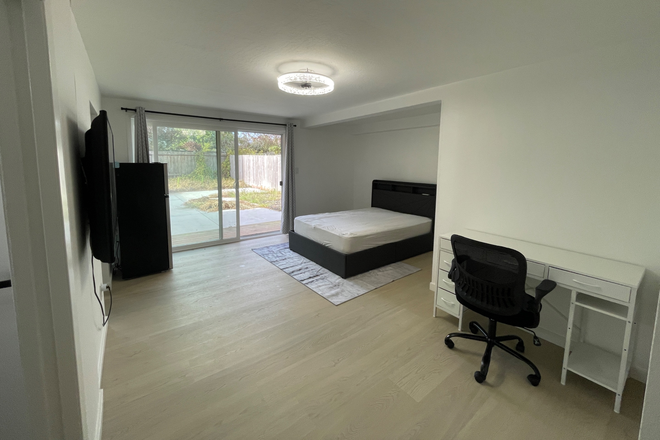 Bed2 - Furnished Studio w/Wifi Duplex