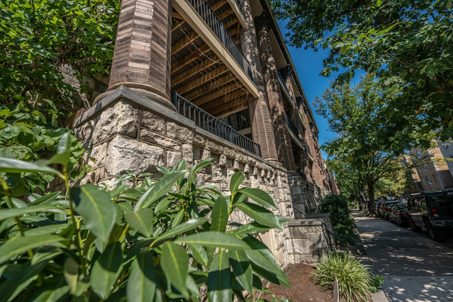 Photo - Pine Terrace Apartments