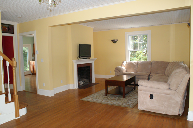 living area - 23 Upper College Road South Kingstown, RI 02881 House