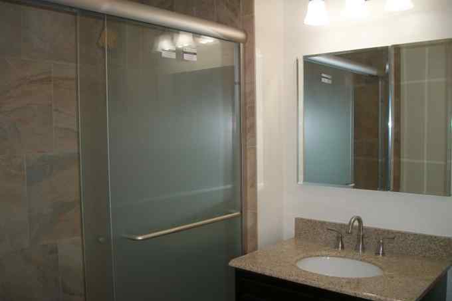 bath - No fee ! fantastic location! gorgeous renovated , charming, wood floor, laundry, parking Apartments