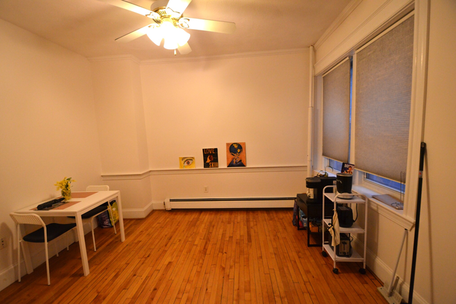Living Room - Close to Berklee ! Apartments