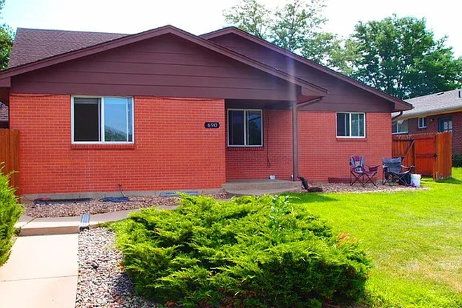 Street view - Bed+Bath available on Baseline