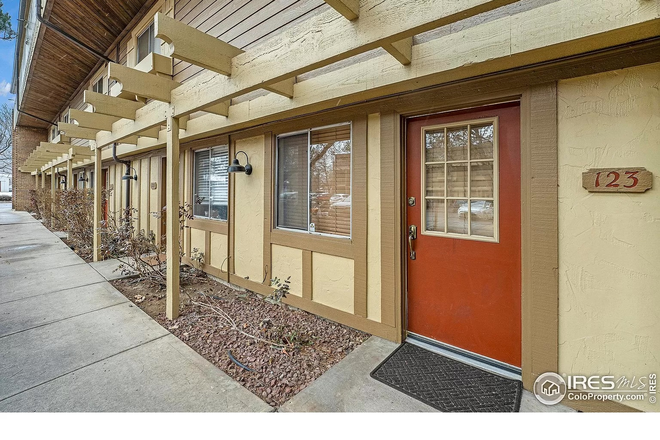 Front door - 3363 Madison Ave 2BR/2BA