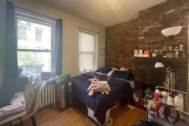A - 2 bed with living room, great price!!! Apartments