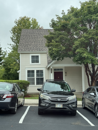 Outside Street View - Maple Ridge Townhomes