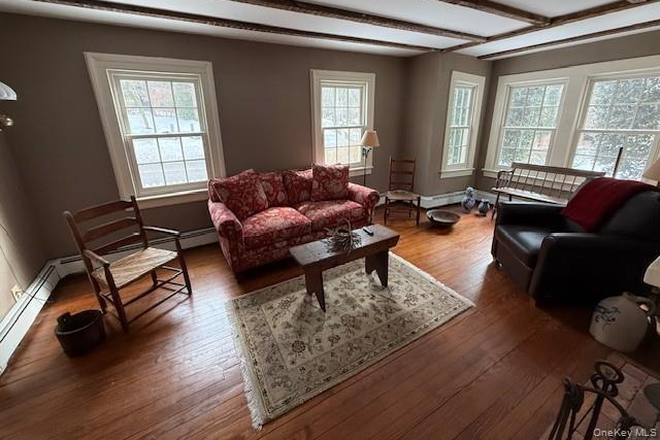Living Room - Historic Home Stony Brook Village