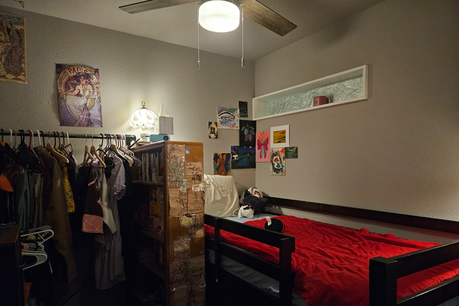 Bedroom - Stratford Condominiums