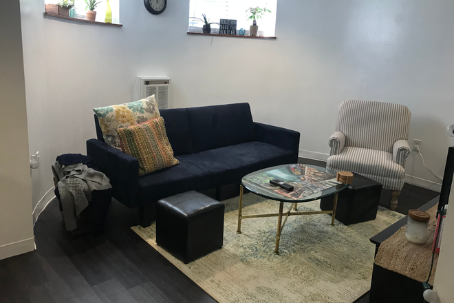 1 - Lowest priced 2 bedroom on Gainsborough St with a LIVING ROOM, in unit laundry, and AC!
