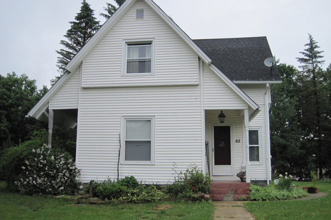 Outside - Share a beautiful house in Willimantic