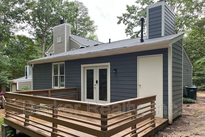  - Crabtree Woods Townhome West Raleigh