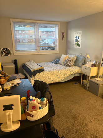 Bedroom - One Room Spring Sublet at Cliffside Apartments! 9 min drive to UMass, on PVTA bus line