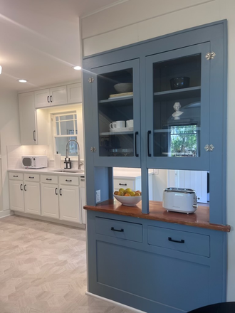 Kitchen - House close to campus