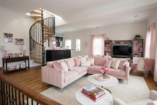 Unit - STUNNING LUXURIOUS 5 BED 3 BATH BU CENTRAL/COOLIDGE CORNER ROOF DECK! Condo