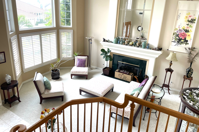Living room - Beautiful neighborhood in Yorba Linda House