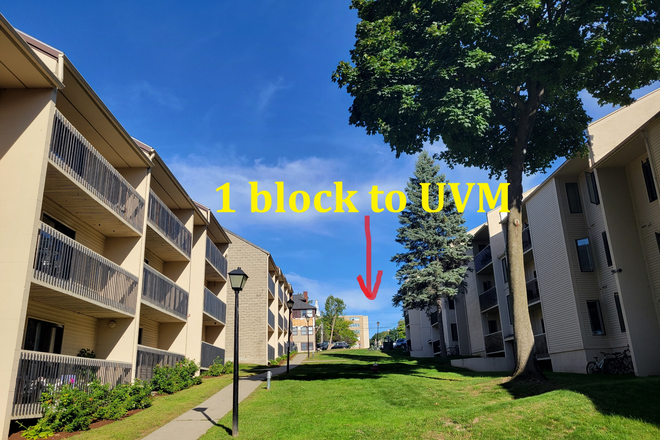 Hill Gardens Courtyard - Super popular UVM student location RENOVATED. School year lease & parking available