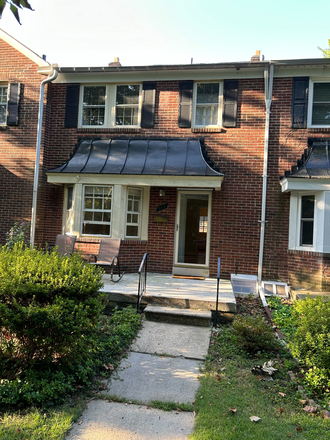 Front view of house - One Bedroom Apartment in Rodgers Forge Townhome