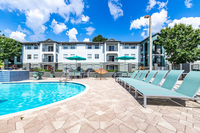 Pool area - Station 42 Apartments