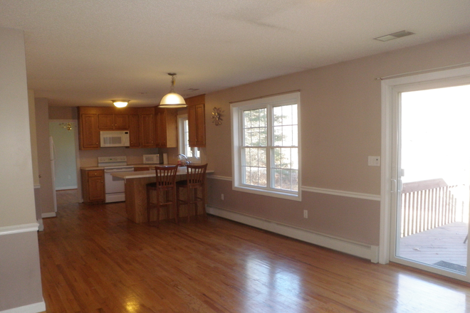 Kitchen - Beautiful house for rent,5 minutes' drive to UConn Storrs campus, available on 8/1/2025