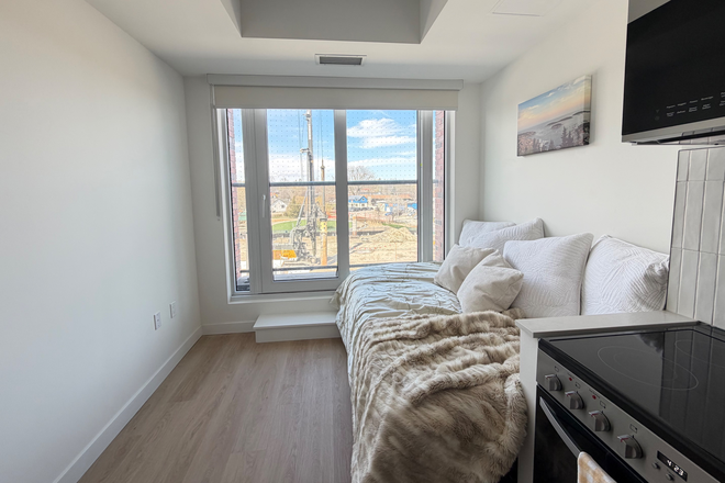 Bedroom - Designer Turnkey Studio UTSC – Move-in Ready! Brand New Never Lived in Suite! Fully Furnished Condo