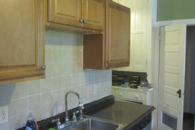 Kitchen - 7 Bedroom Restored Victorian Next to UofPenn Campus House