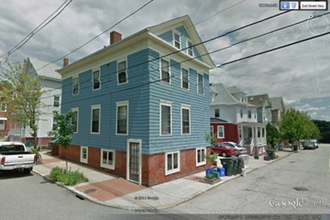 Corner of Ives and Amy Street - 4 Bedroom Apartment with all utilities included