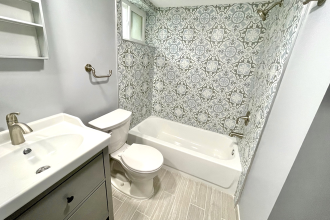 1 of 3 master baths - gorgeous! - LEASING NOW FOR 2026-27 SCHOOL YEAR! INCREDIBLE HOUSE, GORGEOUS KITCHEN, FREE PARKING, GIANT MASTER!