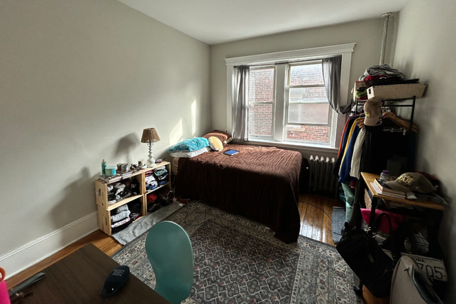 - - NO BROKER FEE 2 BED 1 BATH FENWAY Apartments