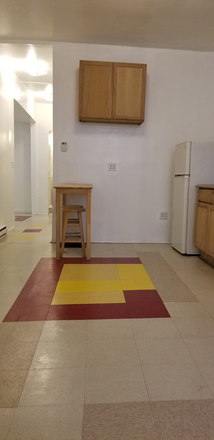 Kitchen - EFFICIENT 3BDRM 1BTH PILSEN