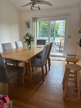 Dining room - Looking for a Group of 4, Beautiful Narragansett Beach House, Walking Distance to Beach!