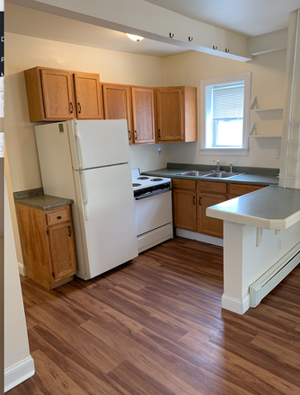 Kitchen - 30 School Street Apartment B